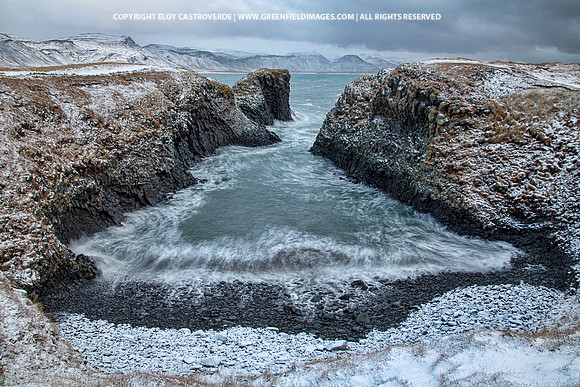 Arnastapi Coast